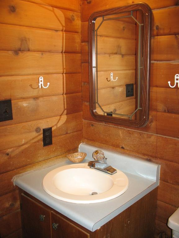 Forest Lake Camping Resort Lakefront Cabin 8 Advance Exterior foto
